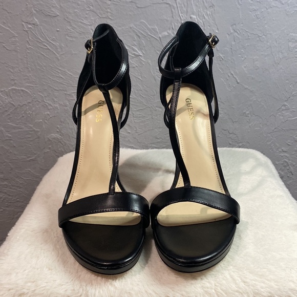 GUESS Women’s TECRU T-STRAP STILETTOS ANKLE STRAP HIGH HEELS BLACK SZ 10M - Picture 2 of 11